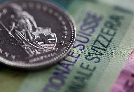 Россельхозбанк предлагает жителям Красноярского края и Хакасии  лучшую валюту для сбережений