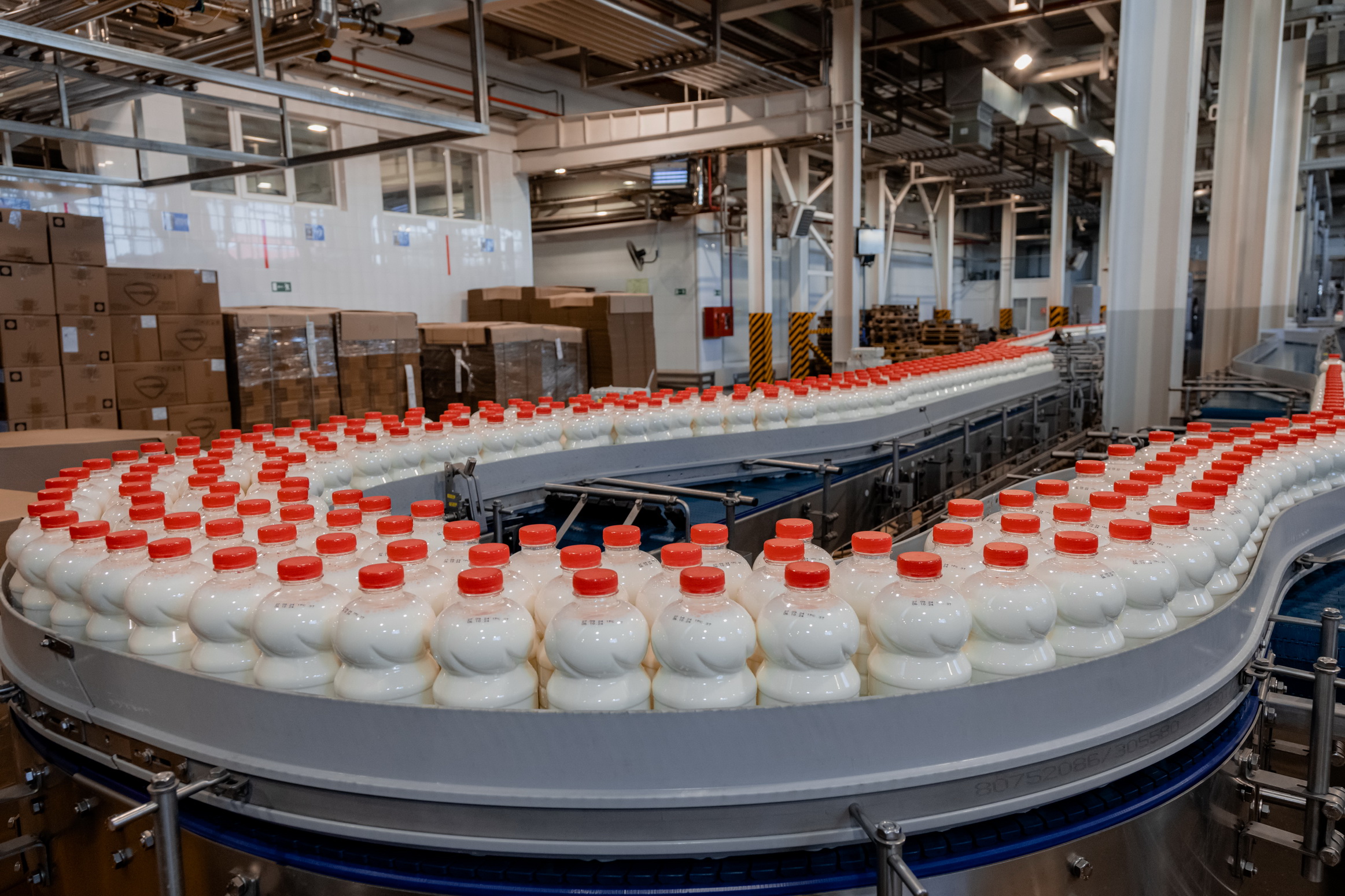 Липецкие предприятия пищевой и перерабатывающей промышленности отгрузили продукции и продали товаров на 135,5 млрд рублей