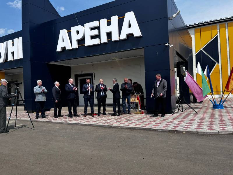 Ледовая арена открылась в Забайкалье по программе КРСТ