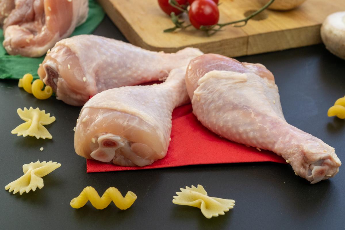 Поставки мяса птицы из России в Саудовскую Аравию и ОАЭ увеличились в разы