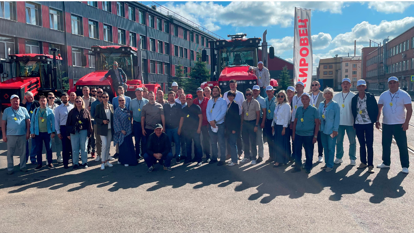 Делегация из Татарстана посетила «Петербургский тракторный завод» в предверии чемпионата по пахоте