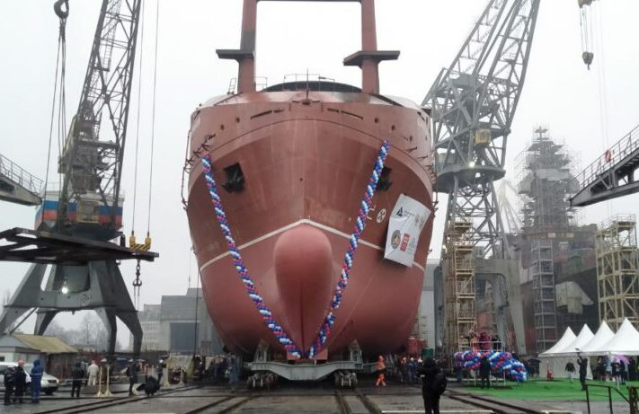 В Калининграде спустили на воду крупнейший рыболовный траулер в России