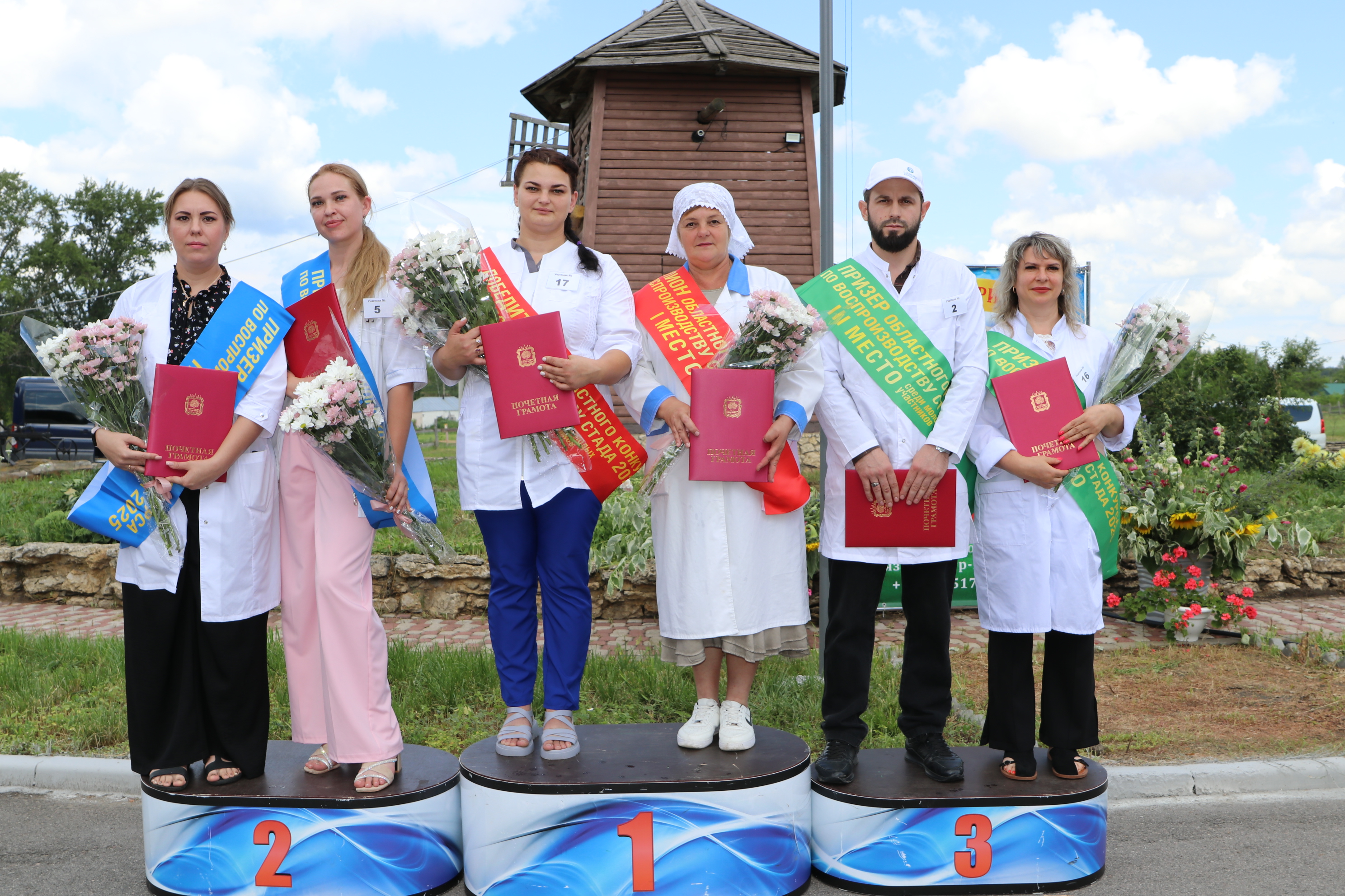 Лучших оператор по воспроизводству стада КРС выбрали в Липецкой области