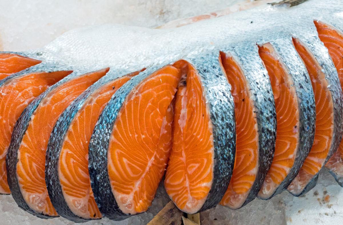 Путин заявил о плане развивать поставки рыбы во все регионы РФ