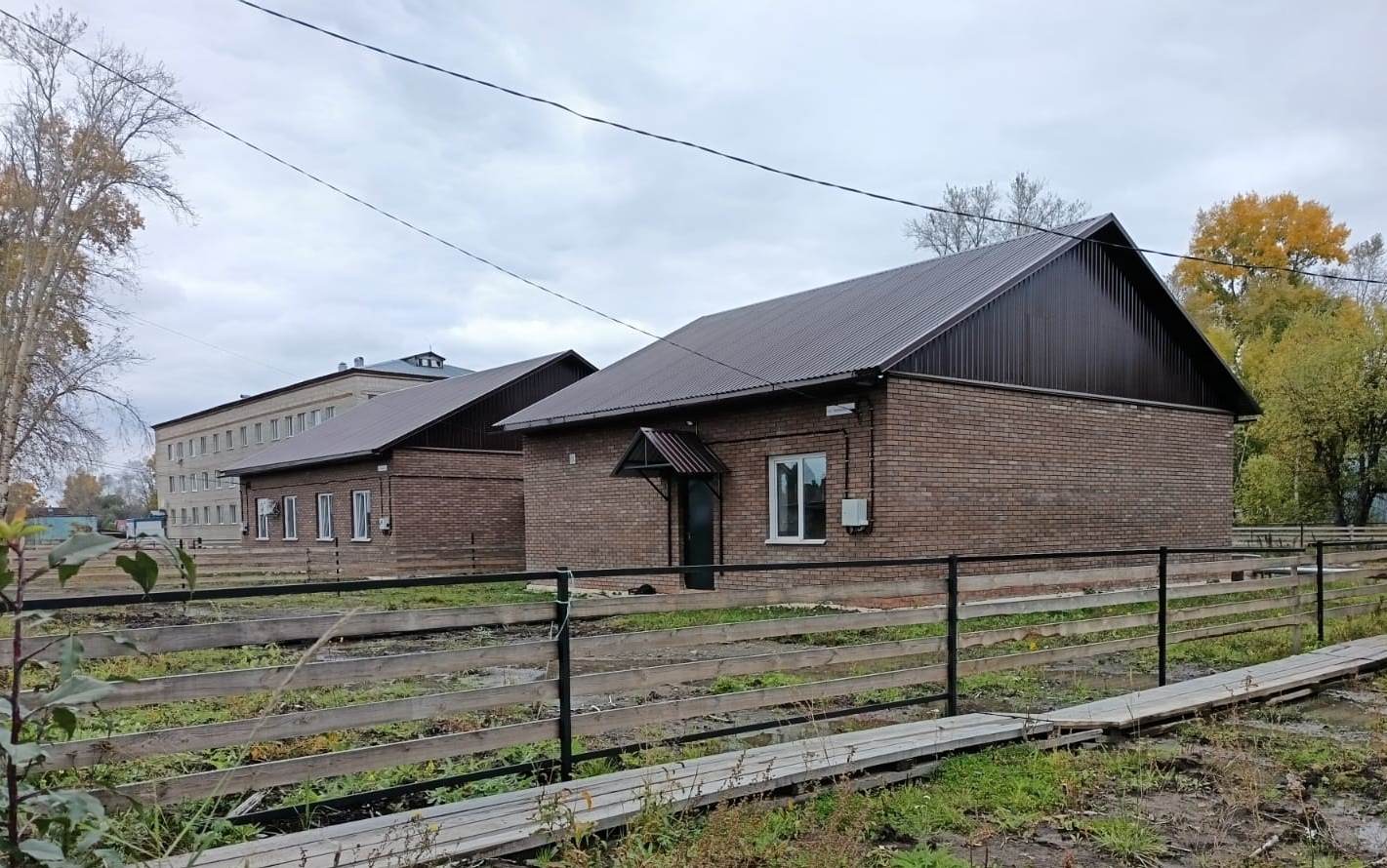 В Бакчарском районе Томской области две семьи врачей получили жилье по федеральной программе «Комплексное развитие сельских территорий»