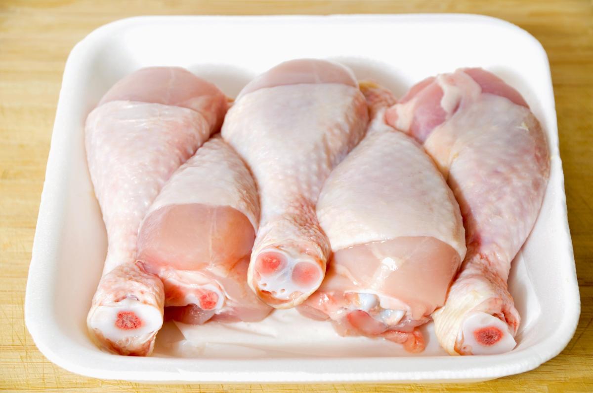 В России отменяют таможенные пошлины на ввоз мяса кур