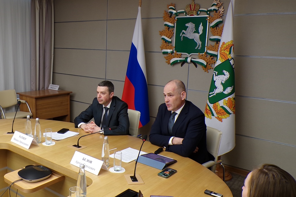 В администрации Томской области состоялось обсуждение перспектив молочной отрасли региона