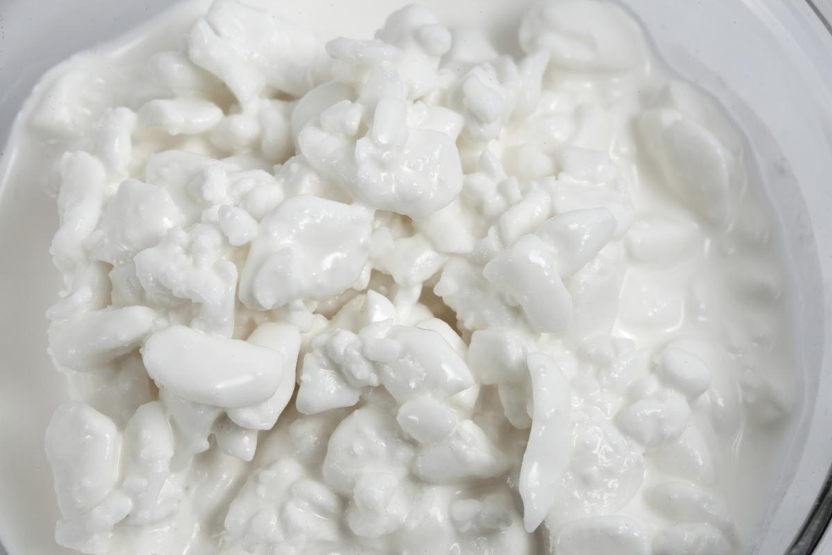 Эксперт: молочные продукты входят в топ-3 по доле расходов в потребительской корзине 