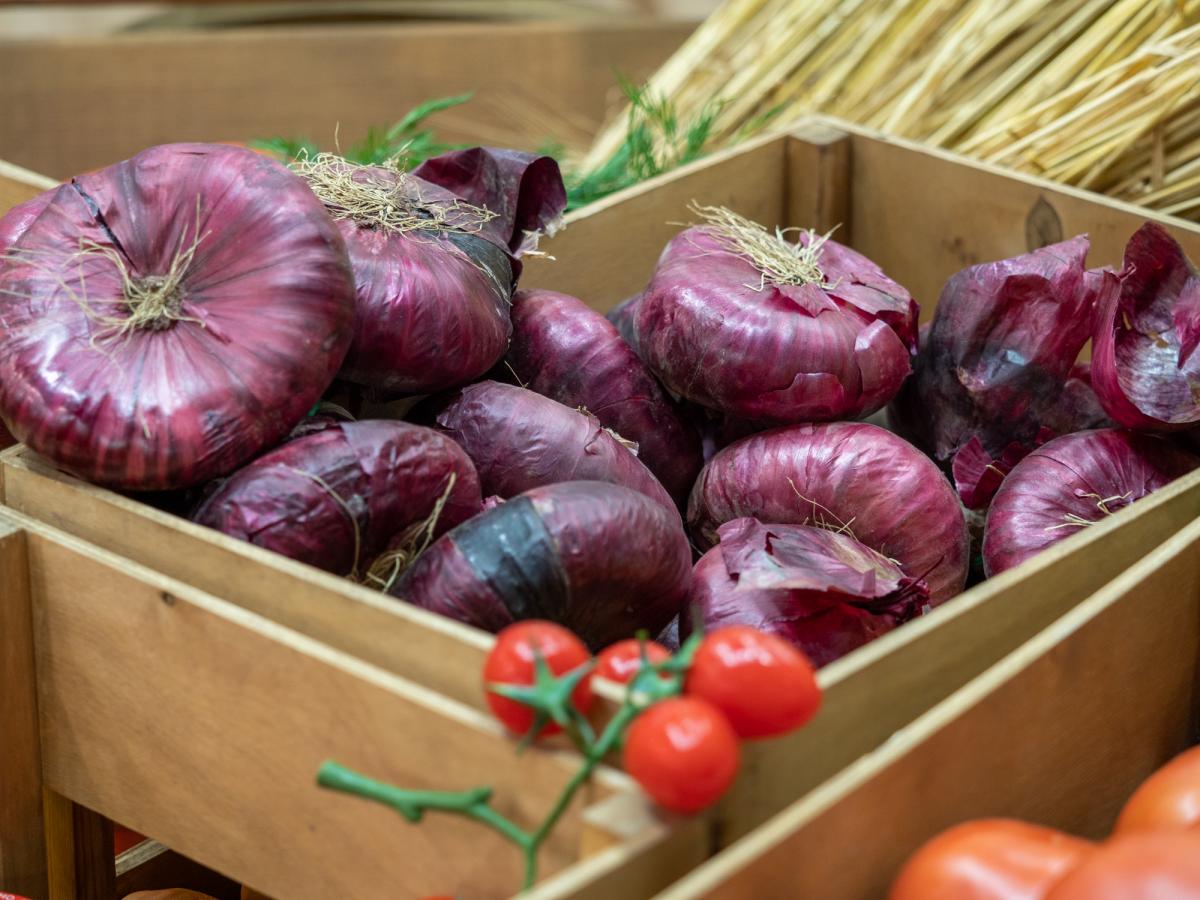 В Волгоградской области за неделю репчатый лук подешевел на 4,3%