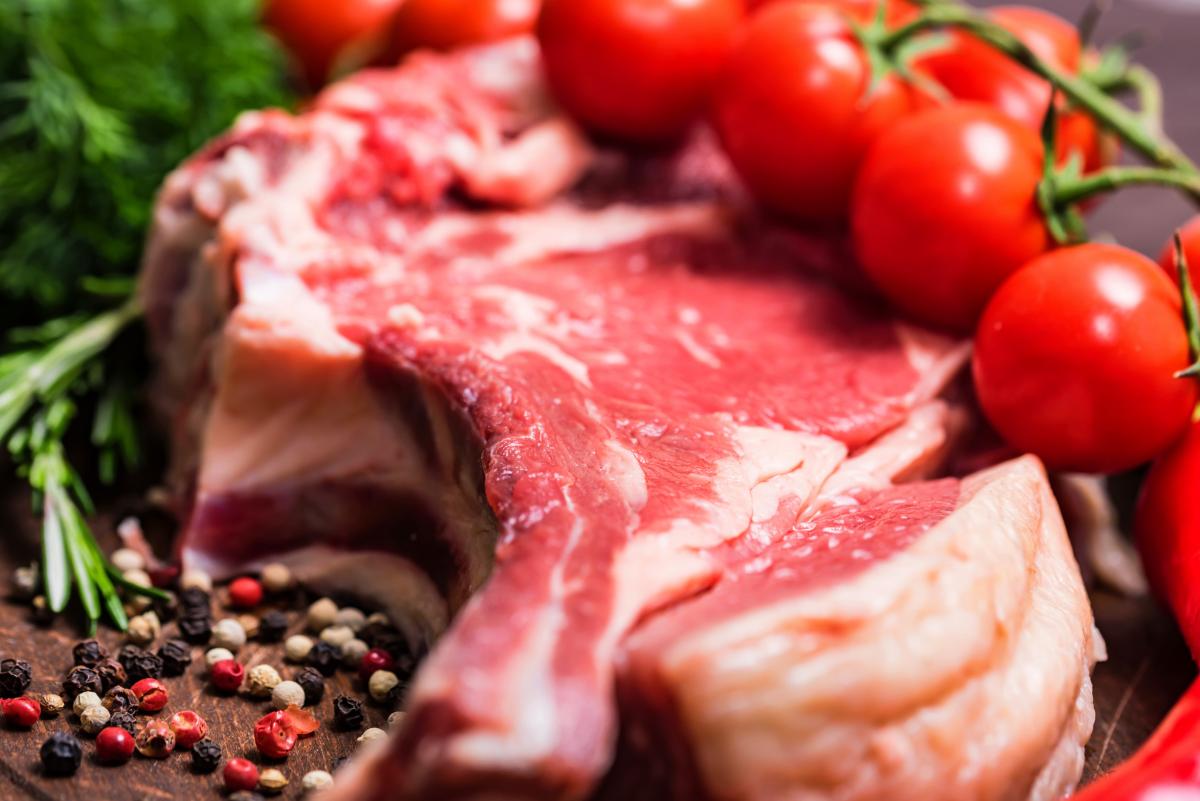 За I полугодие 2025 года Россия увеличила экспорт мясной продукции, корнеплодов и овощей