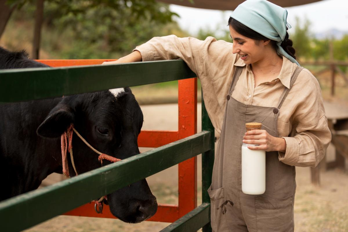 Маркировку фермерской «молочки» в РФ предложили отложить до сентября 2024 года