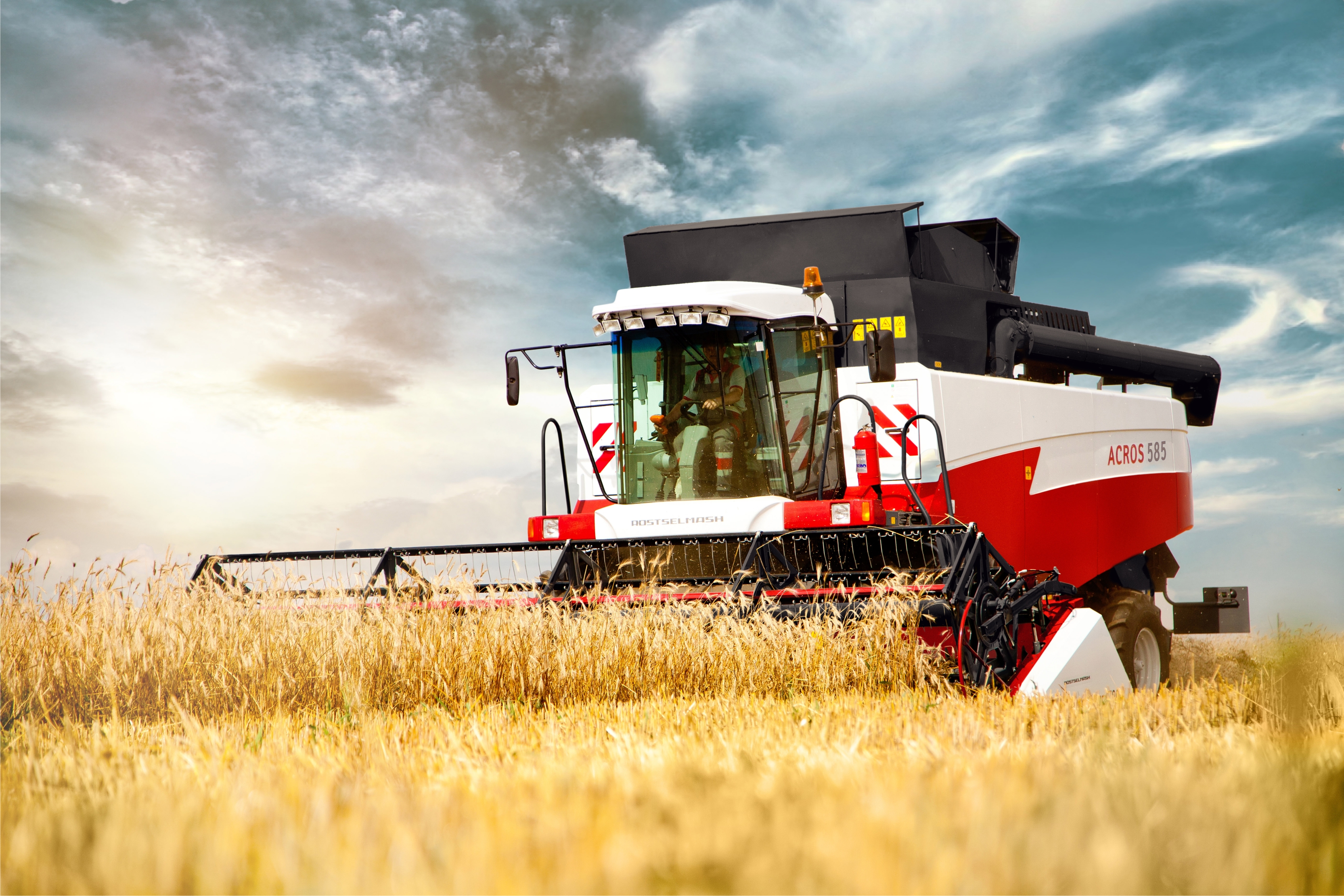 Курские аграрии собрали более 2 млн тонн зерна