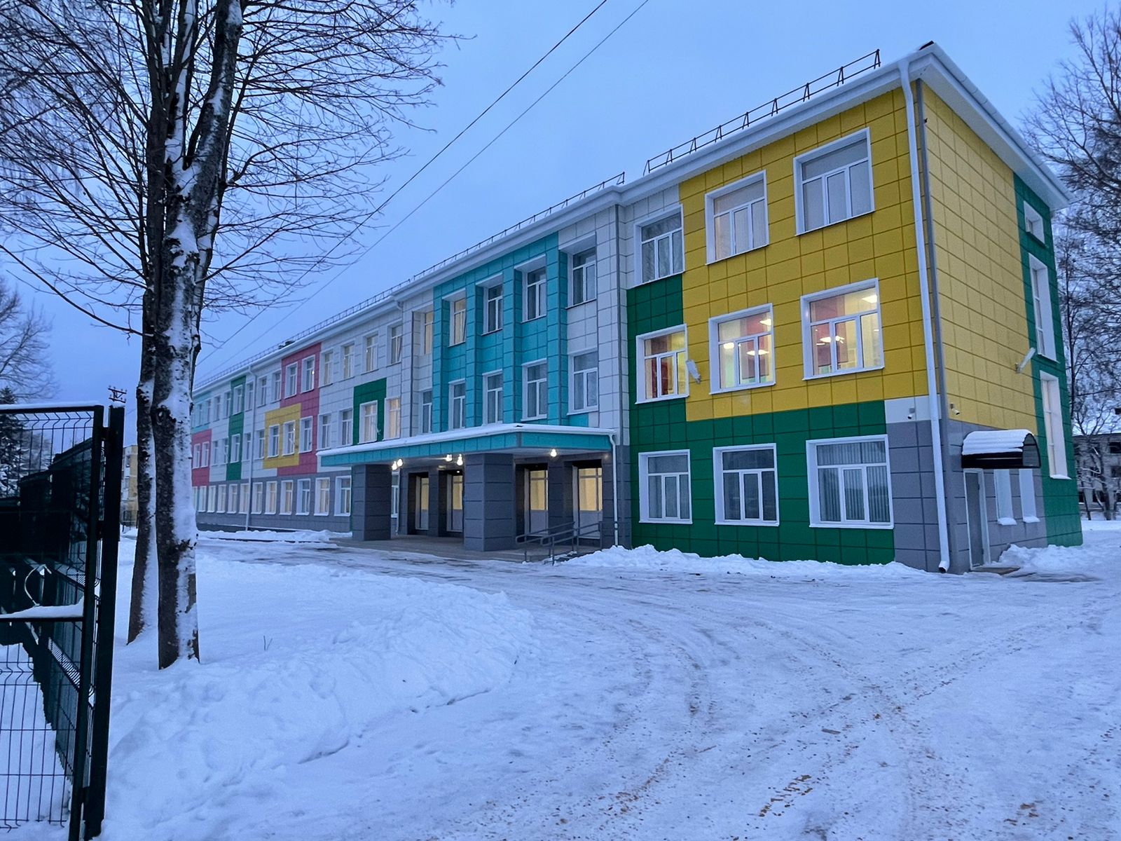 В Ленинградской области открылась школа  после реновации