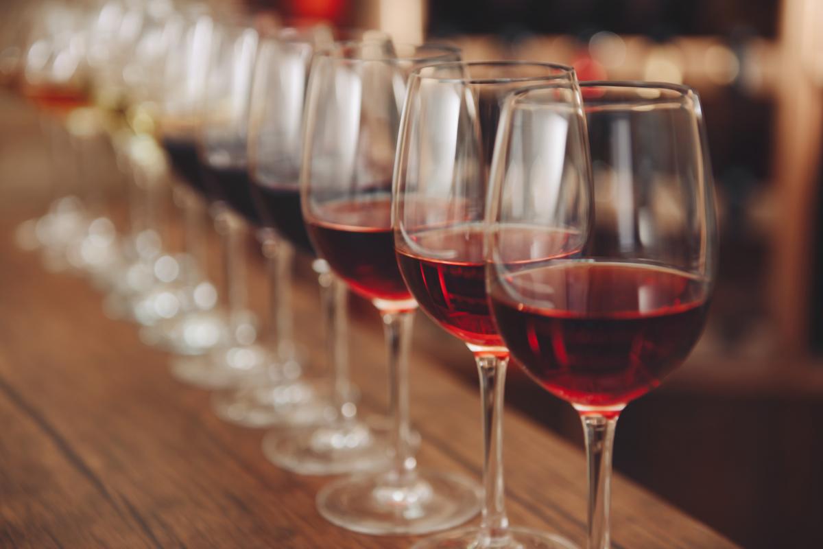 В России выросло производство тихих и игристых вин 