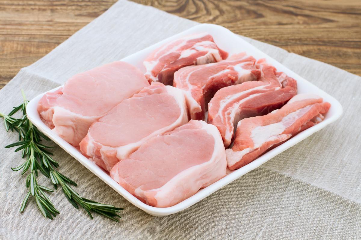 НТБ зафиксировала в июле рекордный объем продаж мяса птицы и свинины