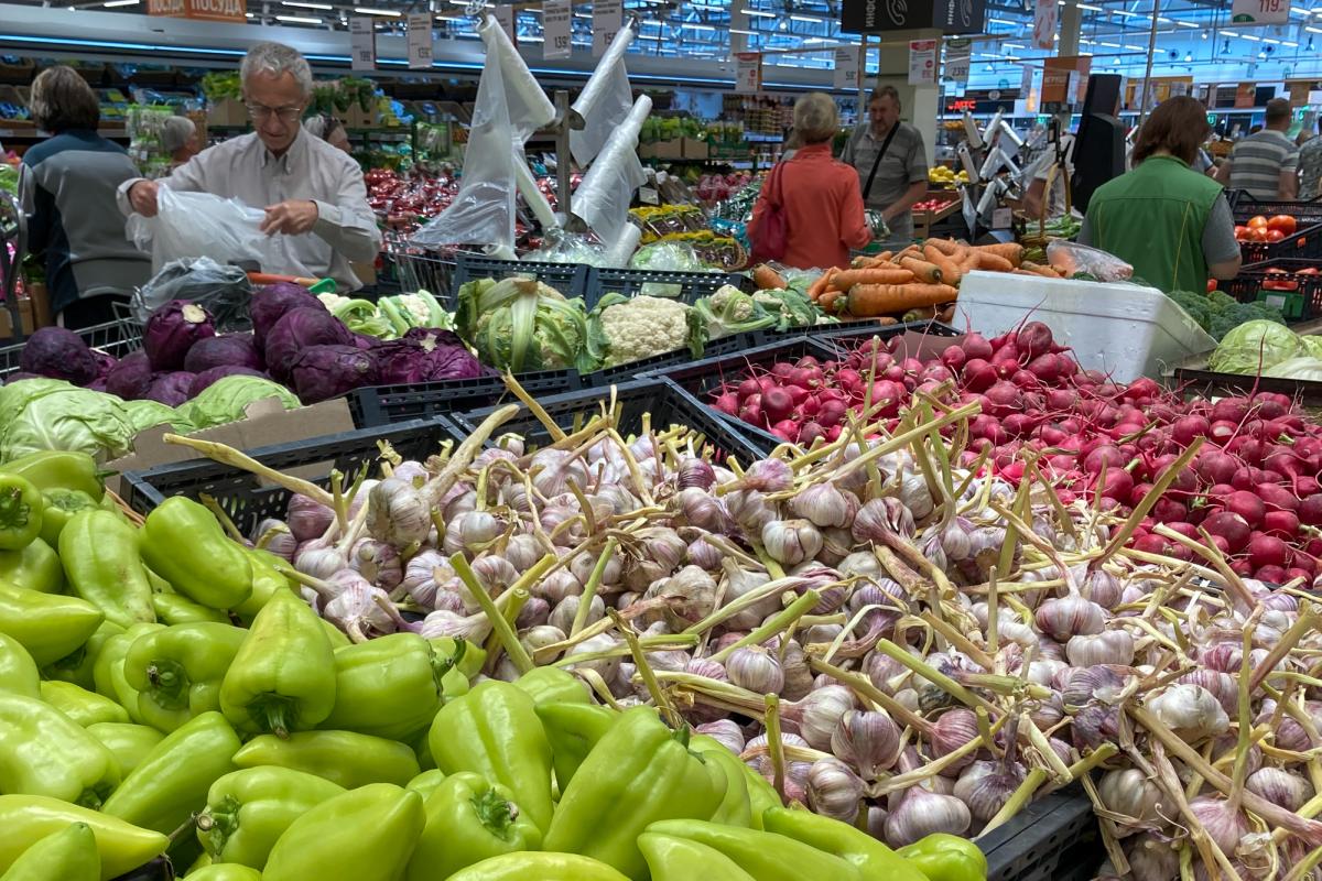 В Калужской области стоимость минимальной продуктовой корзины за месяц снизилась на 1,8% 