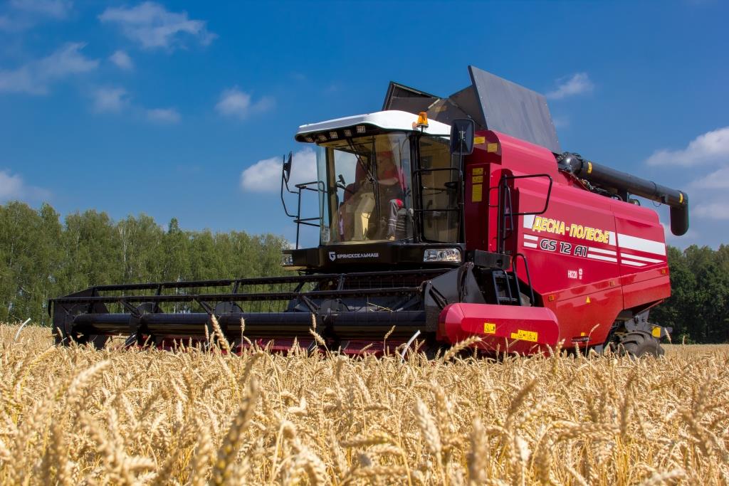 В Брянской области состоялось совещание с дилерами сельхозтехники