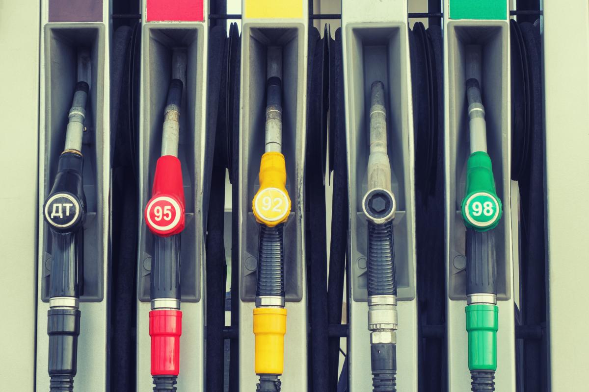 Для стабильности сельхозработ экспорт бензина из РФ будет временно остановлен