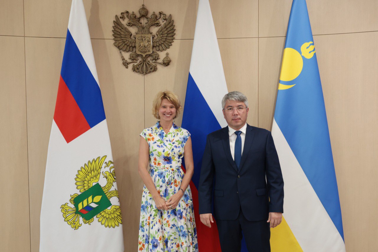 Оксана Лут провела рабочую встречу с главой Бурятии Алексеем Цыденовым