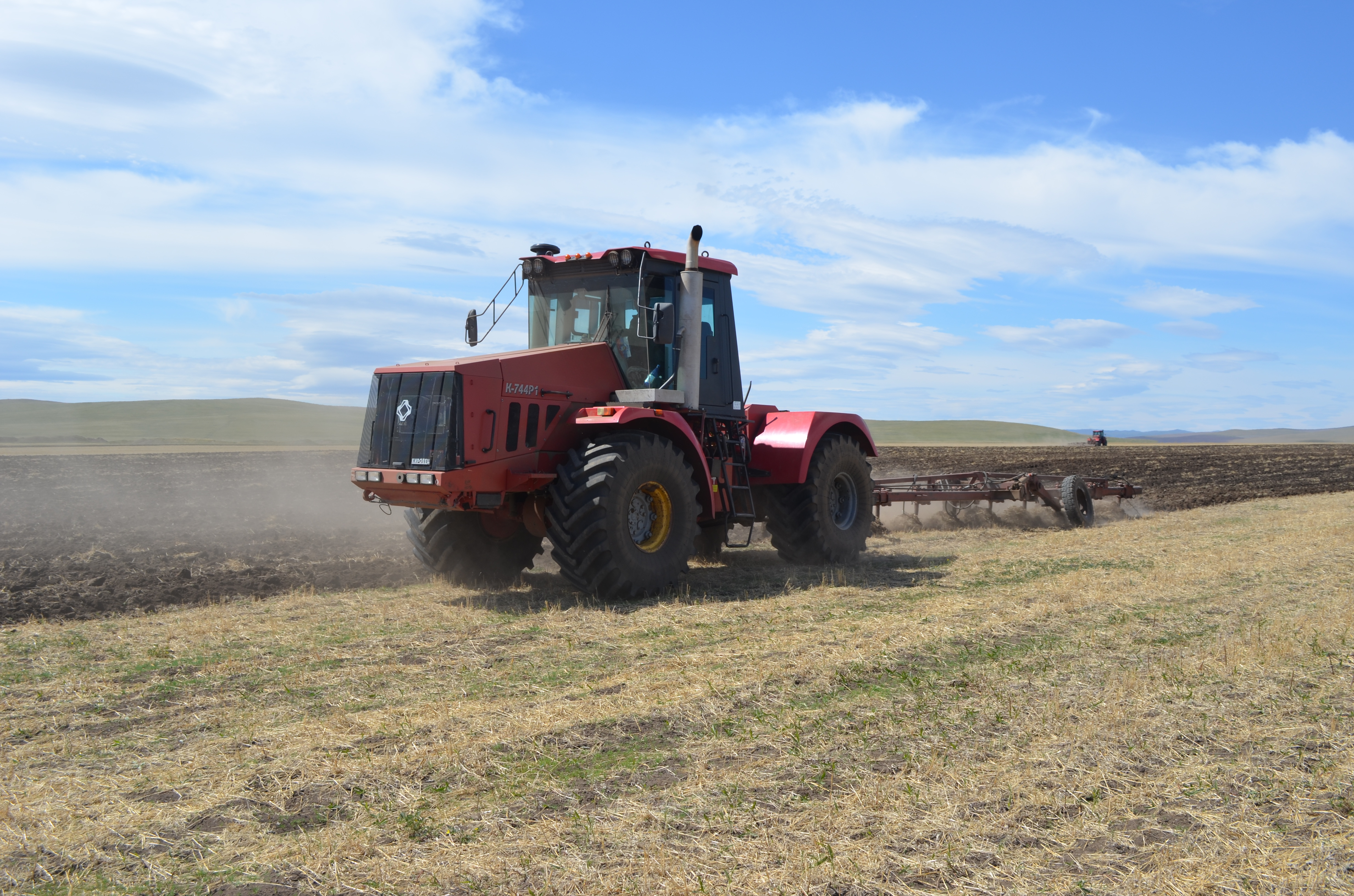 Аграрии Забайкалья планируют подготовить чистые пары на площади 76 тыс. га