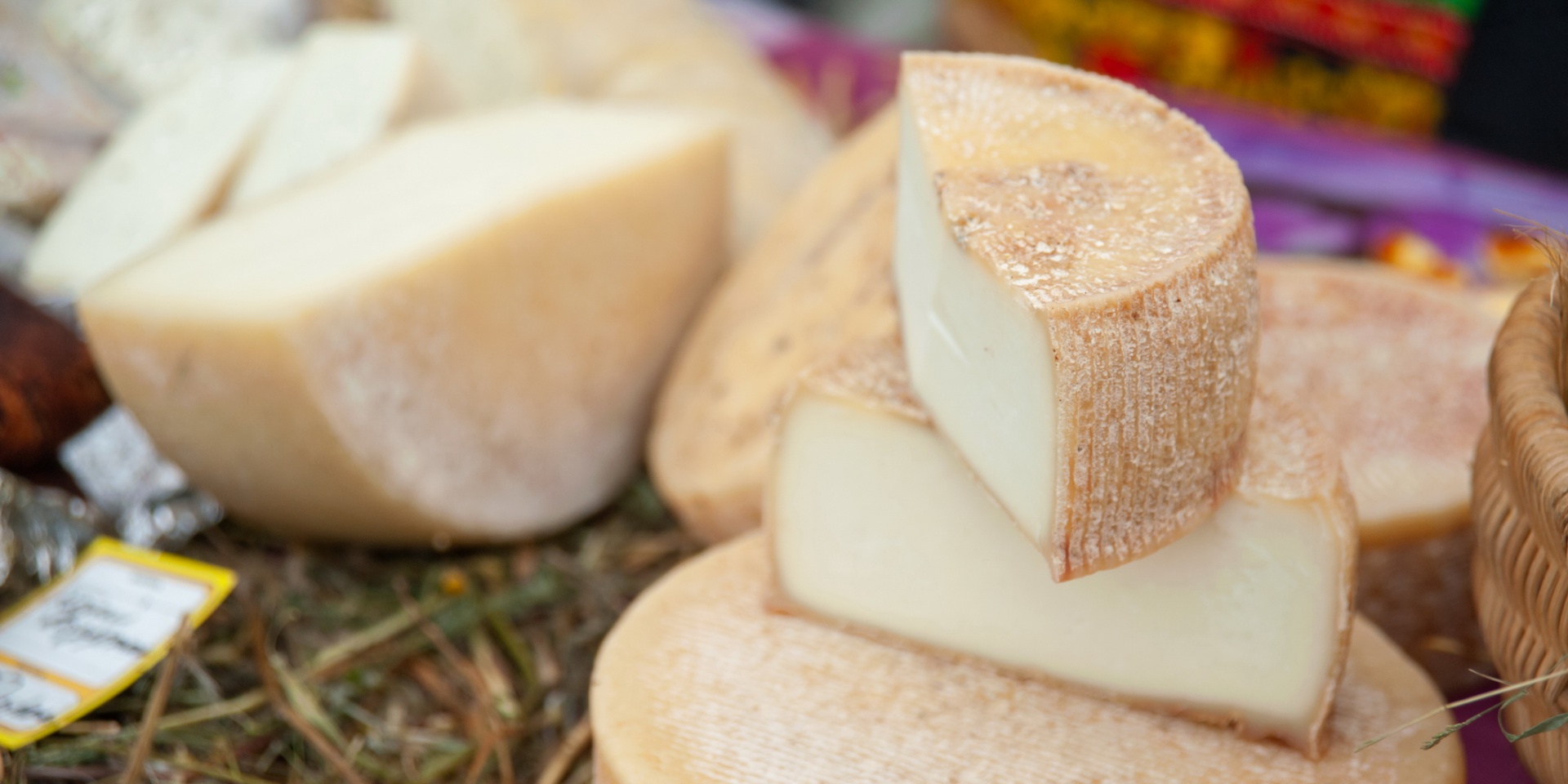 Сельхозартель Саратовской области открывает собственный магазин крафтовых сыров