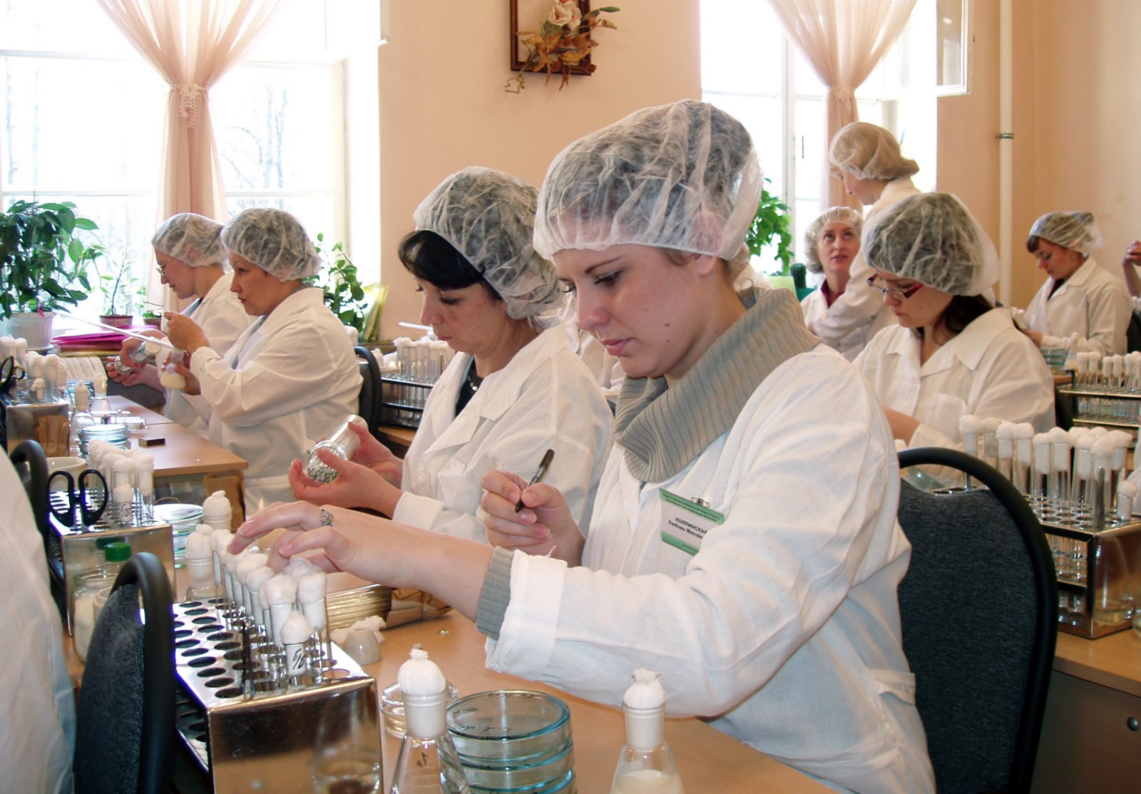 Всероссийскому научно-исследовательскому институту маслоделия и сыроделия в Угличе Ярославской области исполнилось 79 лет