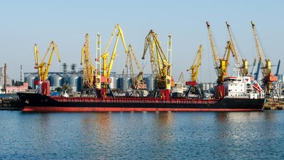 Зерновой терминальный комплекс Тамань начал модернизацию причалов