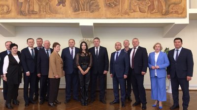 Посол Казахстана в России Даурен Абаев посетил Брянскую область