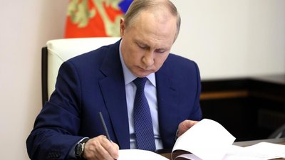Путин поручил увеличить финансирование развития сельских территорий
