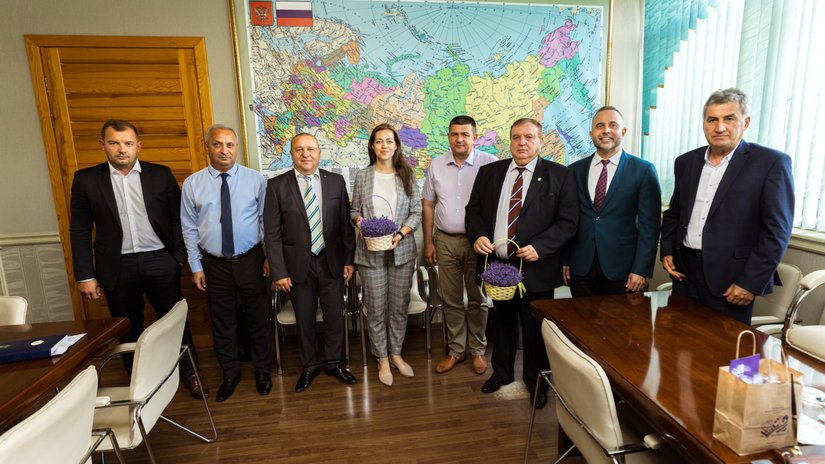 Представители из Болгарии готовы инвестировать в развитие крымской эфиромасличной отрасли