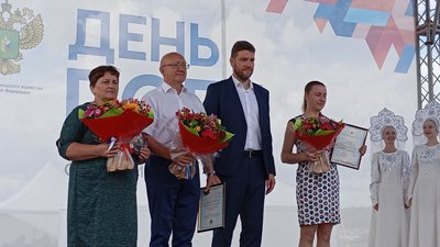 В Ленинградской области открылась сельскохозяйственная выставка-ярмарка «День поля»