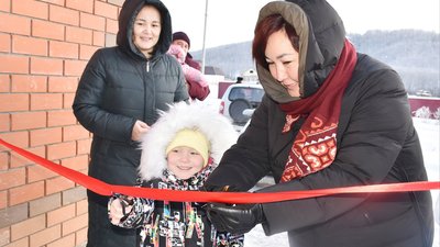 Благодаря программе КРСТ молодая семья в Кигинском районе Башкортостана отметила новогоднее новоселье