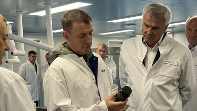 Дмитрий Патрушев ознакомился с развитием рыбопромышленного комплекса в Магаданской области