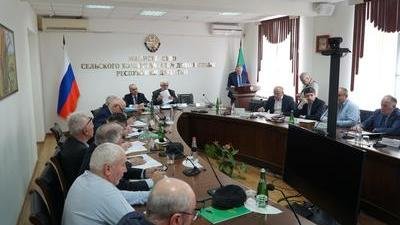 Нариман Абдулмуталибов и Мухтарбий Аджеков приняли участие в заседании Общественного совета при Минсельхозпроде Дагестана