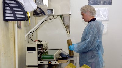 В Челябинске производят новые продукты питания и открывают маркетплейсы