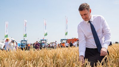 Российское растениеводство является крепким, устойчивым направлением — Патрушев