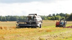 Три кооперативов Ивановской области получили субсидии на сельхозтехнику