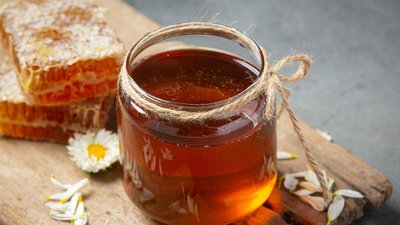 В РФ начнут определять подлинность меда