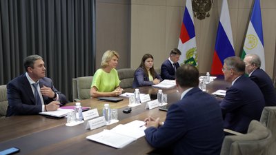 Оксана Лут и Радий Хабиров обсудили развитие АПК Башкортостана