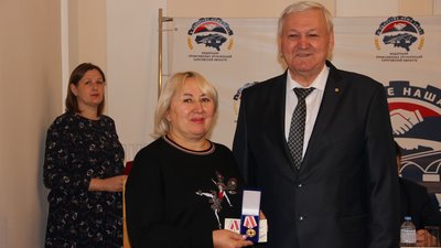 Представители агропрома Саратовской области награждены медалями «За благотворительность и милосердие»