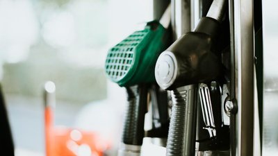 Цены на дизтопливо для аграриев планируется стабилизировать в ближайшие две-три недели — Лут