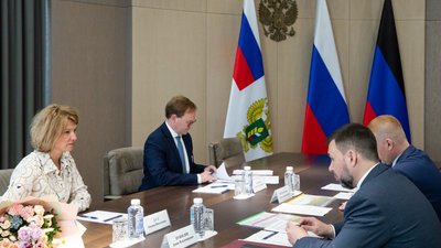 Оксана Лут обсудила задачи развития АПК Донецкой Народной Республики с Денисом Пушилиным