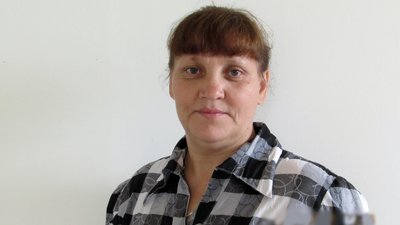 Оператор машинного доения томского СПК «Межениновский Ирина Катюхина награждена орденом Почета