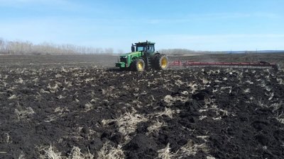 В Башкортостане 22 района приступили к закрытию влаги на полях