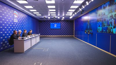 Оксана Лут рассказала о господдержке АПК в ближайшие три года на заседании программной комиссии «Единой России»