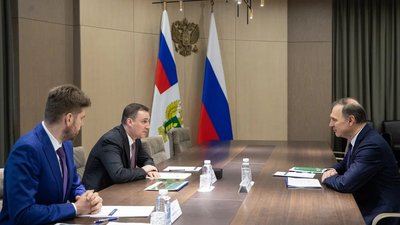 Дмитрий Патрушев провел встречу с председателем Общественного совета при Минсельхозе Андреем Бодиным