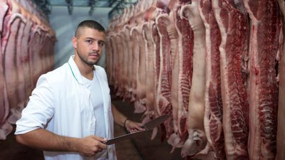 В Воронежской области открыли мясоперерабатывающий завод за 15 млрд руб.
