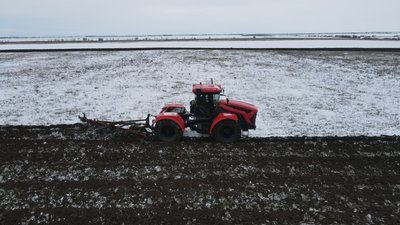 Кредитование сезонных полевых работ увеличилось на 37,6%