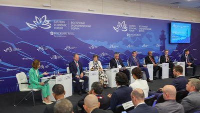 Развитие мировой торговли обсудили на полях ВЭФ