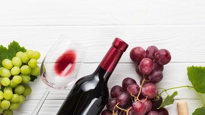 Доля отечественного вина в российских магазинах достигла 55%
